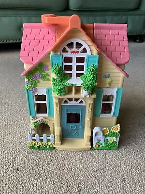 Mattel Fisher Price 2000 Sweet Streets Carry Along Loving Family Doll House • $40