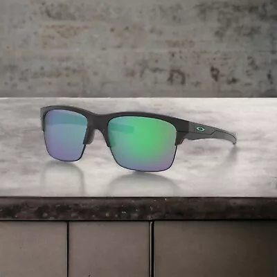 Oakley Thinlink Mens Sunglasses OO9316-09 Black Frame Jade Iridium Green Lens • $65.95