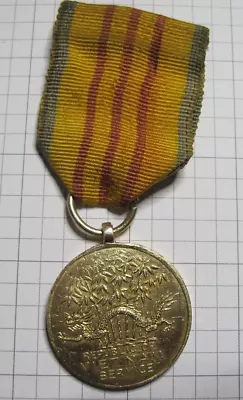 US Army Navy Air Force  VIETNAM SERVICE MEDAL Vietnamese Made  US Type Clasp • $50