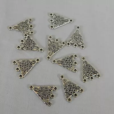 10 Triangle Silver Tone Textured Earring Chandelier Connector Jewelry Making .75 • $6