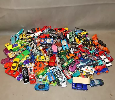 HUGE Lot Of 17+ Lbs Hot Wheels Diecast Matchbox Car Truck Plane UNSORTED - Lot B • $51.89