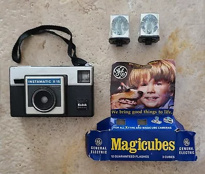 1960s Vintage Kodak INSTAMATIC X-15 Camera W/GE Magic Cube Flash X - 2 New Cubes • $14