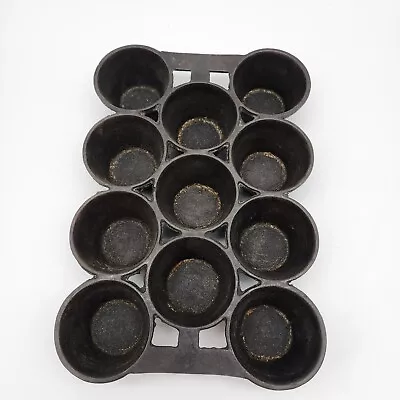 Antique No. 10 B Cast Iron Muffin Popover Pan W/ 11 Forms • $129.99