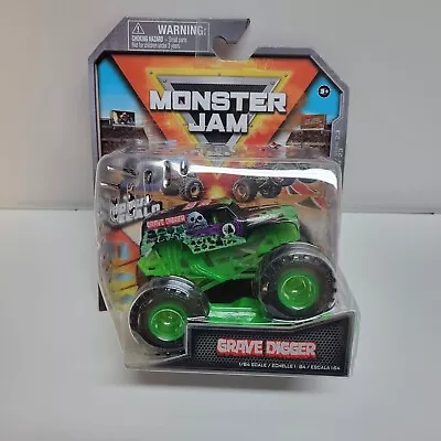 Monster Jam Monster Trucks Series Diecast 1:64 ( + 1 Accessory And Poster) • $15.99