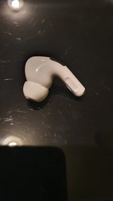 $55 • Buy Genuine Apple AirPods Pro A2084 Right  Only Airpod (tracking)