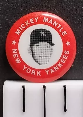 Mickey Mantle New York Yankees 1969 (©1983) Red 7/8  Vintage MLB Pin-Back Button • $9.99