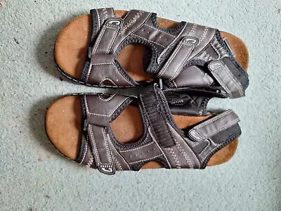 Mens Crossover Sandals Size 10 • £0.99