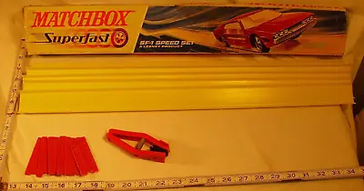 Matchbox Superfasts F-1 Speed Racetrack Toy Set Boxed Complete • $34.99