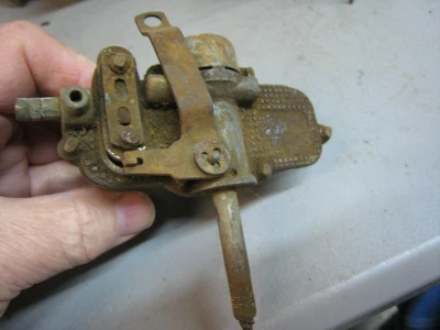 $10 • Buy 1940 1941  Ford Truck ? Flathead Vacuum Windshield Wiper Motor Core