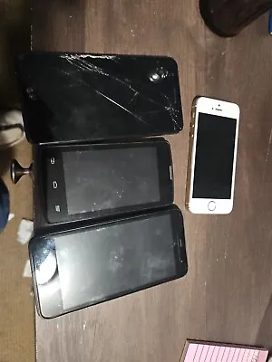 Lot Of 4 Phones Iphone Qlink ZTE LG These I'm Selling As Parts.  • $36