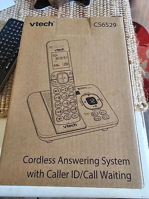 Vtech Cordless Phone With Answering Machine Model CS6529 • $12