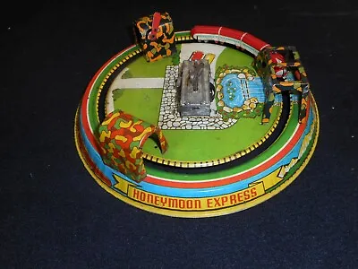 Vintage 1950s Wind Up Toy Train Station Marx Tin Litho Honeymoon Express • $27.50