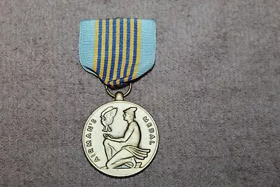 Original Vietnam War Era U.S. Air Force  Airman's Medal  W/Full PB Ribbon • $14.95