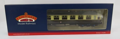 OO Gauge Bachmann 34-052A Collett Coach GWR Chocolate & Cream 3rd Class Corridor • £39.95