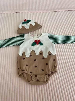 Baby Christmas Pudding Outfit By John Lewis Size 0-3 Months  • £2