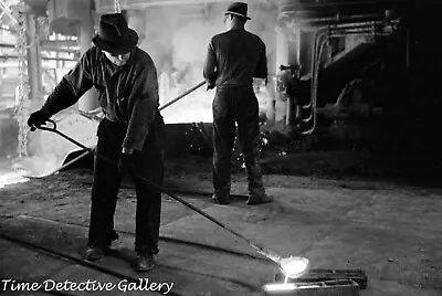 Pouring A Test Mold In Steel Mill Pittsburgh PA - 1938 - Vintage Photo Print • $10