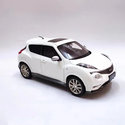 Dealer 1/18 Infiniti ESQ SUV / Nissan Juke Nismo Discontinued Full Open • $399