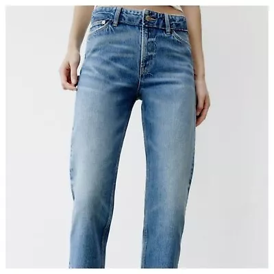 NEW! Zara TRF Straight-Leg Mid-Rise UK14/EU42 Jeans Seamless Hems RRP £29.99 • £18.89