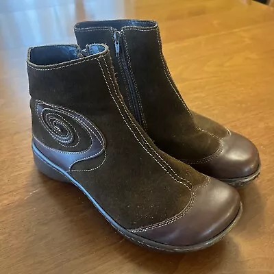 NAOT Oyster 25510 Brown Leather Swirl Ankle Boots W/ Side Zipper Size 38 (7.5) • $48