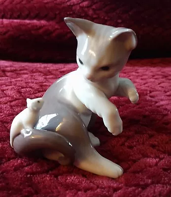 Lladro  Cat And Mouse  Figurine • $150