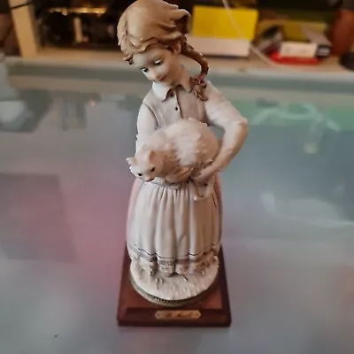 Bruno Merli Naples Capodimonte Girl With Cat On Wooden Base Italy✨️✨️ See Pictur • £7.99