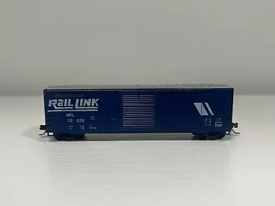 N Scale Roundhouse Montana Rail Link 50’ Box Car MTL Couplers #20022 • $12