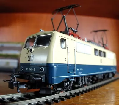 Marklin 3642 HO Gauge DB BR 111 Electric Loco In Blue & Cream Livery • $130.55