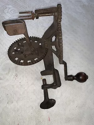 Vintage Apple Peeler • $24