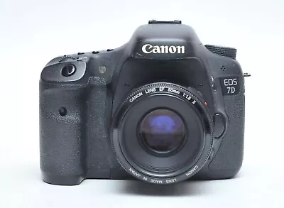 Canon EOS 7D DSLR Camera W/ EF 50mm F1.8 II Lens Kit • $232
