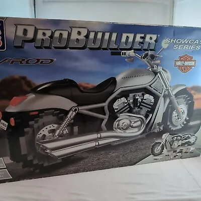 Mega Bloks ProBuilder Harley Davidson Motor Cycles 780 Piece Show V-Rod 9773 New • $57.83