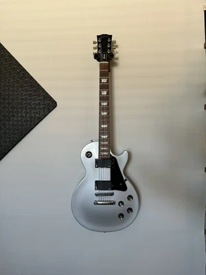 $660 • Buy Gibson Les Paul Zakk Wylde EMG Pickups Silver 2001