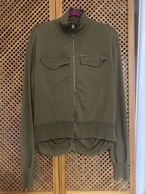 £5 • Buy Fornarina Ladies Zip Up Top.