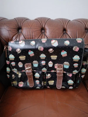 £7.99 • Buy Messenger Style Cup Cake Satchell