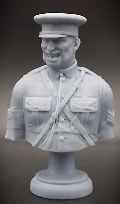 Scale Collectables - 1/10th Scale British WW1 Military Police Bust • £26