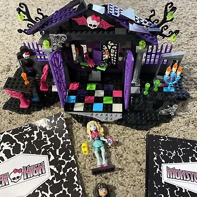 Mega Bloks Monster High Building Sets Lot Of 2 Graveyard Garden Party Phys Dead • $20