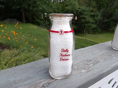 Vintage 1962 Dolly Madison Dairies Red Paint Half Pint Milk Bottle • $24.95