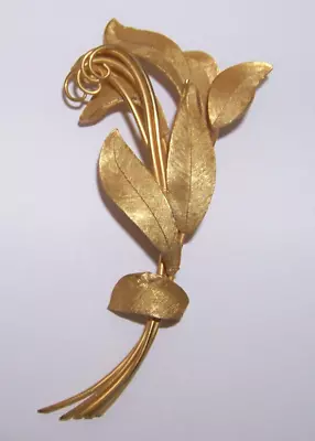Vintage Kramer Flowing Leaves & Swirls Gold Tone 4  Brooch Pin • $49.95