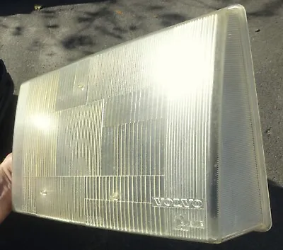 OEM VOLVO 240 Sedan / Wagon Original DRIVER LEFT Headlight PLASTIC LENS CIBIE • $42.40