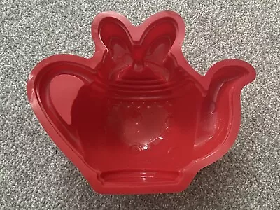 Brand New Disney Minnie Mouse Teapot Silicone Cake Jelly Baking Mould • £3.50