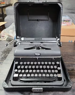 Vintage Royal Aristocrat Typewriter With Glass Keys Classic Black - NICE • $135