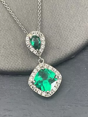 Vintage 925 Sterling Silver Green Spinel Faceted Dangle Pendant Necklace 18” • $39.50