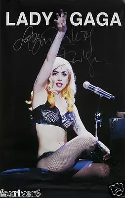 LADY GAGA Signed Photograph - Pop Musician / Singer / Vocalist - Preprint • £5