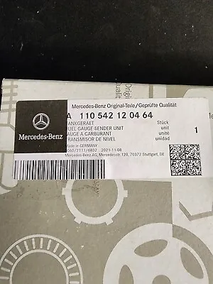 Genuine MERCEDES Benz Gauge Sender Unit 110542120464 With Gasket • $250