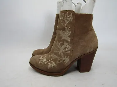 Minnetonka Womens Size 7 M Brown Suede Zip Ankle Fashion Boots Bootie • $34.19