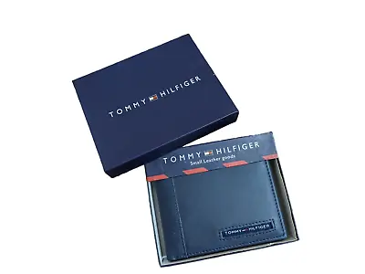 £19.99 • Buy Tommy Hilfiger Men's Bifold RFID Protected Navy Leather Passcase WindowID Wallet