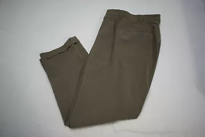 Nike Golf Pants Gray Performance Dry Fitting Pleated Athletic Mens Size 35 X 30 • $14.99