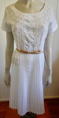 Bruck Sheer Delight 1950s Vintage Cream Pleated Dress With Free Belt Size W (12) • $48