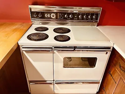 JCP68 001WH Vintage Stove Range GE P7 40  Double Oven Working • $425