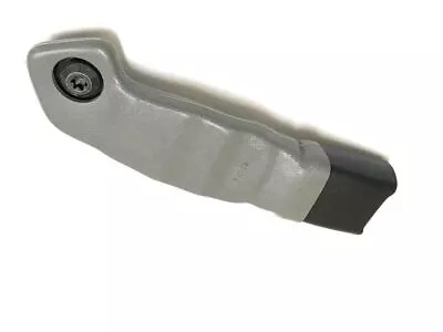 New OEM 98-00 Mazda B3000 Front Seat Belt-Buckle Right ZZP05790007 • $62.99