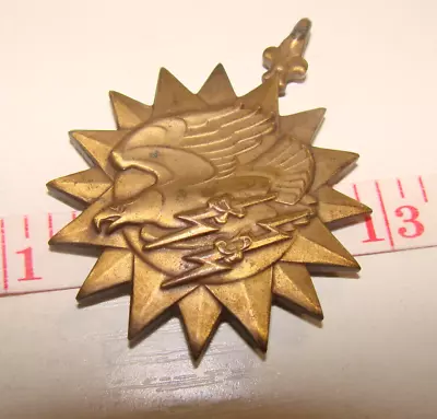 US Army Military Vietnam Bronze Medal Eagle With Lightening Bolts War • $3